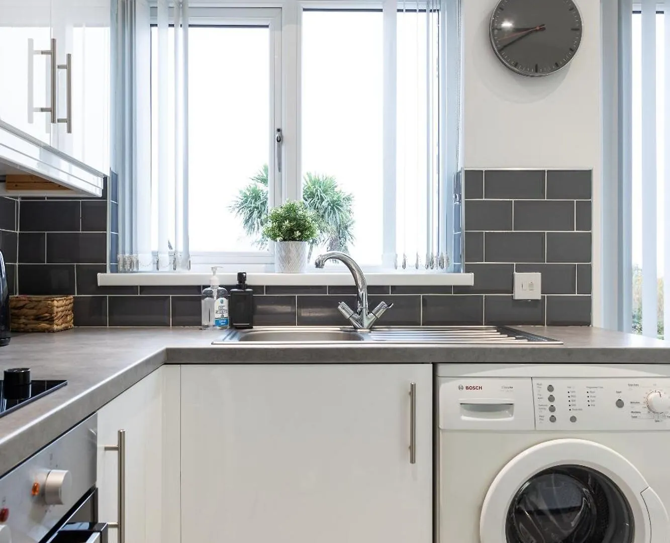 Fully Refurbished North Belfast Home 2 0*,  United Kingdom